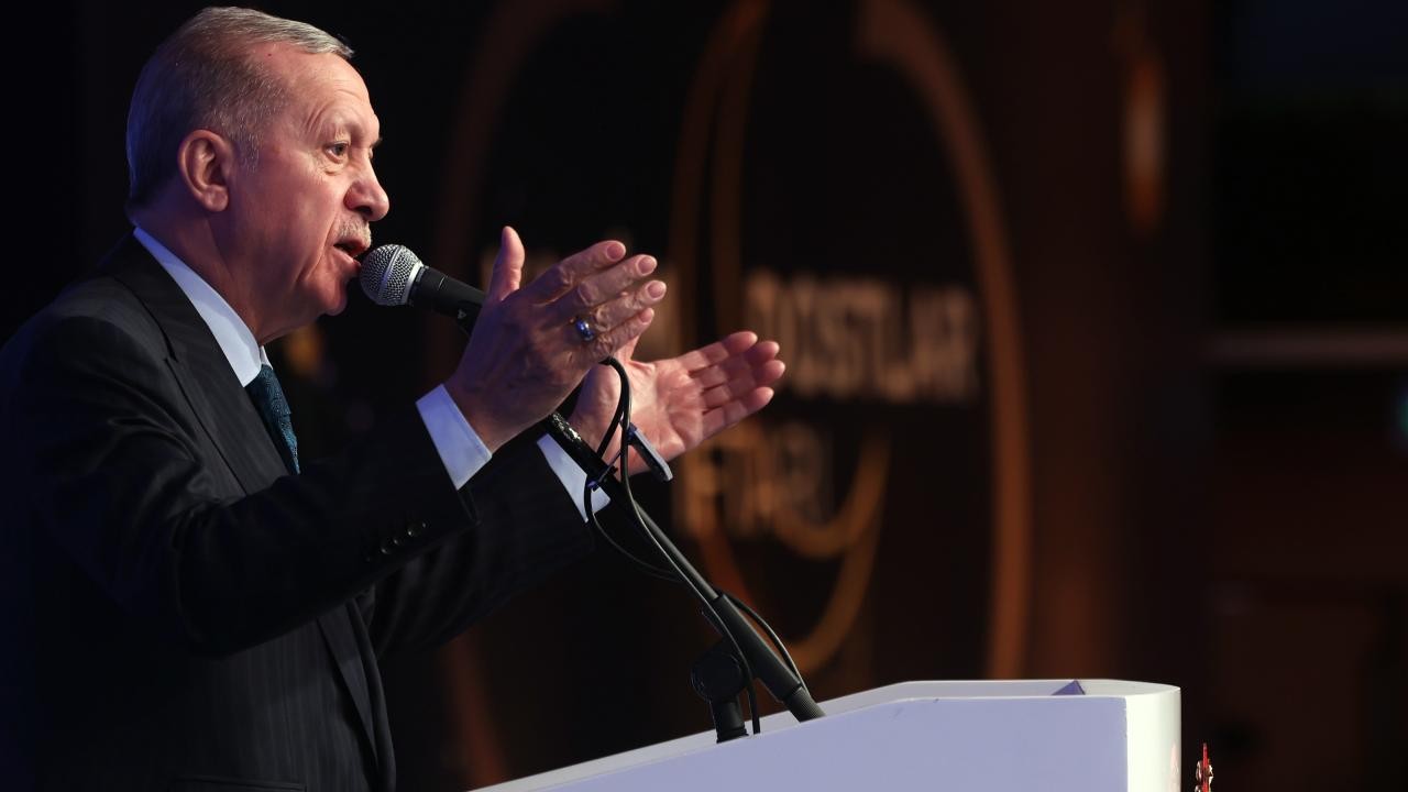 Cumhurbaşkanı Erdoğan: 31 Mart seçimlerini milletimizin önüne açılan bir fırsat penceresi olarak görüyorum