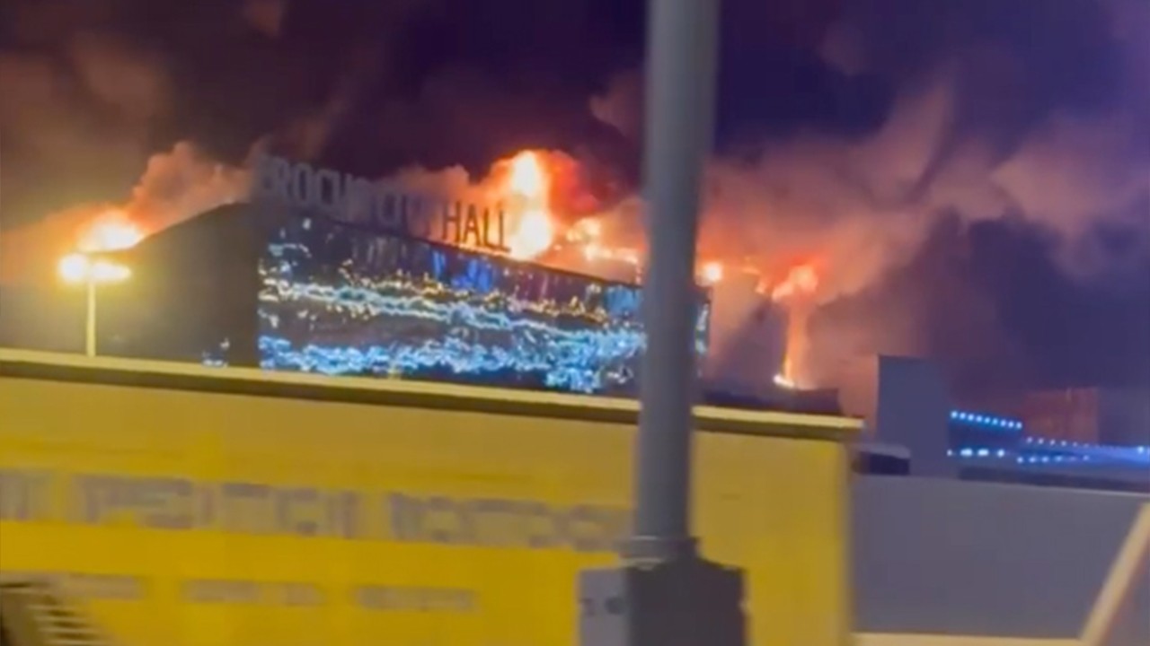 Konser salonuna terör saldırısı! 40 kişi öldü, 100’den fazla kişi yaralandı