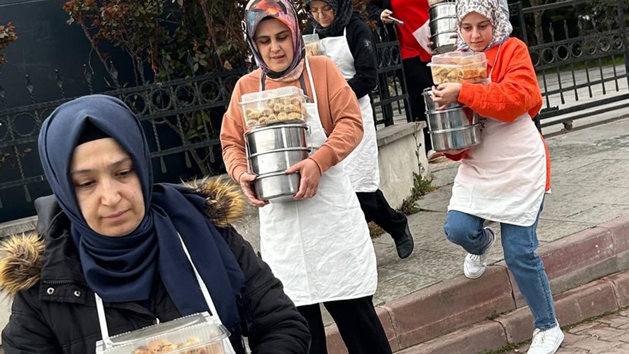 Konya'da dayanışma ve yardımlaşma ruhu Ramazan ayında da devam ediyor