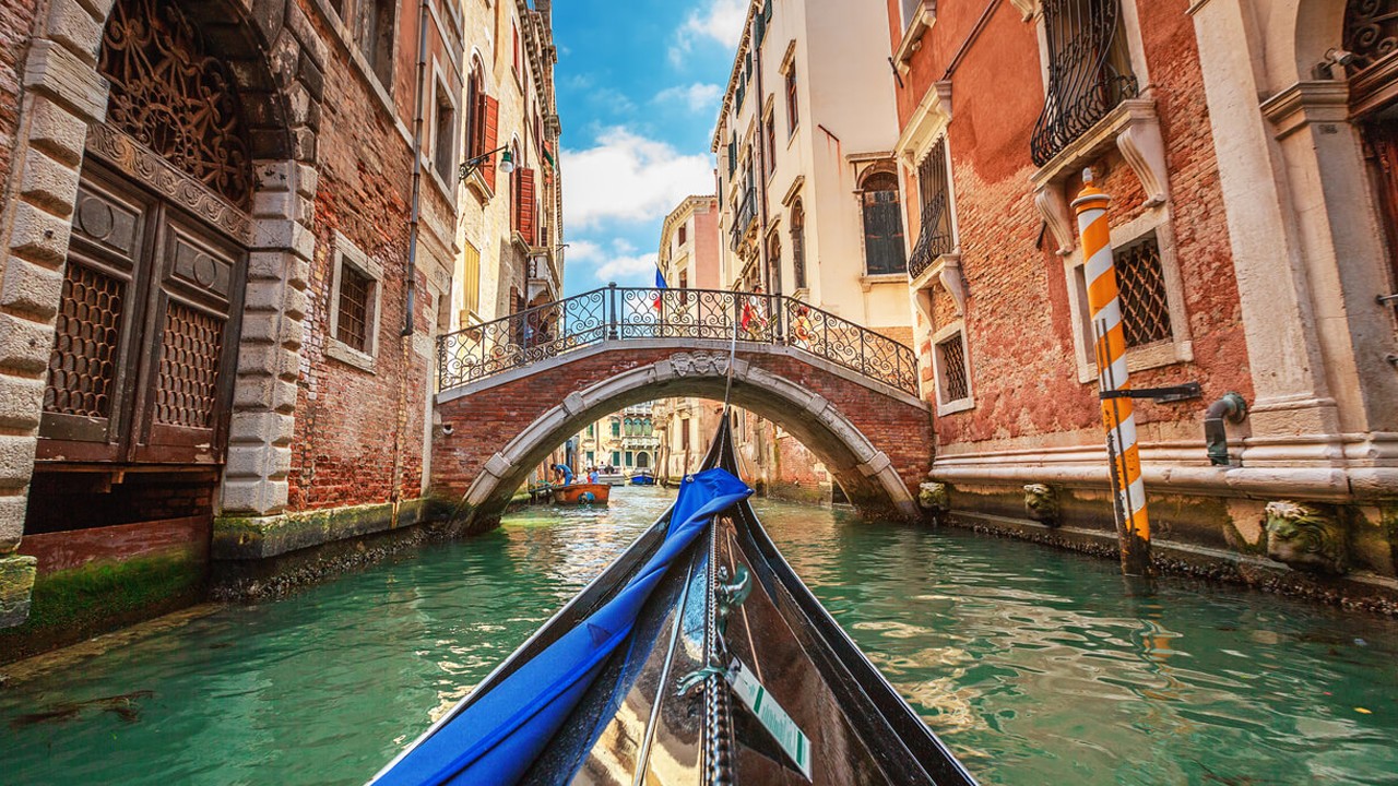 Venedik'e günübirlik giriş artık ücretli