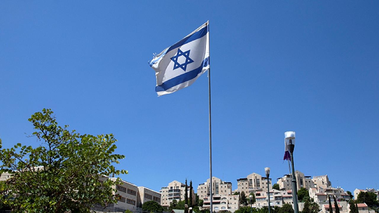 İsrail Savaş Kabinesi, İran’a verilecek “yanıtı” görüşmek için toplanıyor