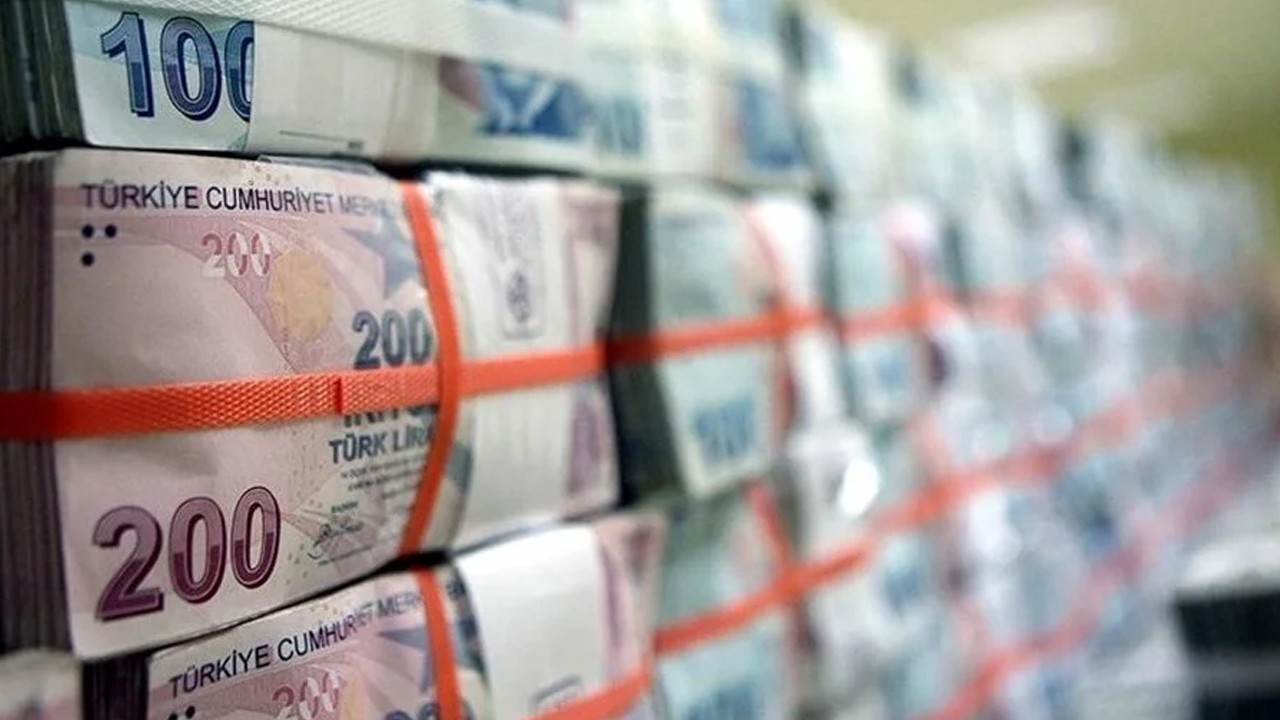 Hazine iki ihalede 21,3 milyar lira borçlandı