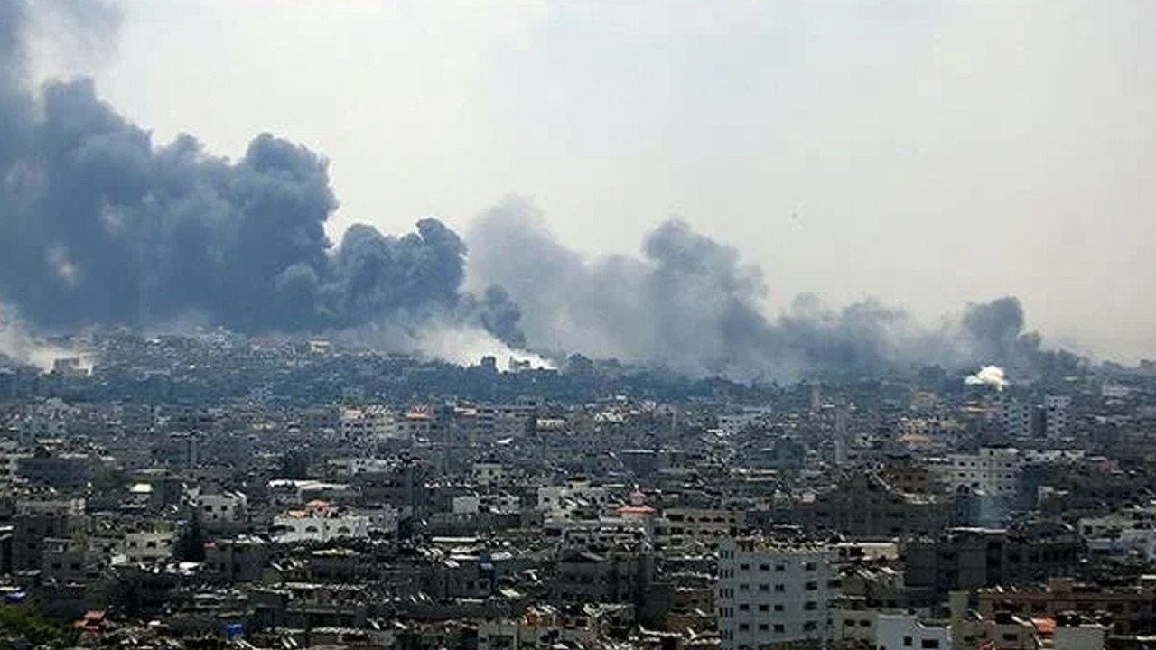 İsrail ordusu son 24 saatte Gazze’de en az 40 noktaya saldırı düzenledi