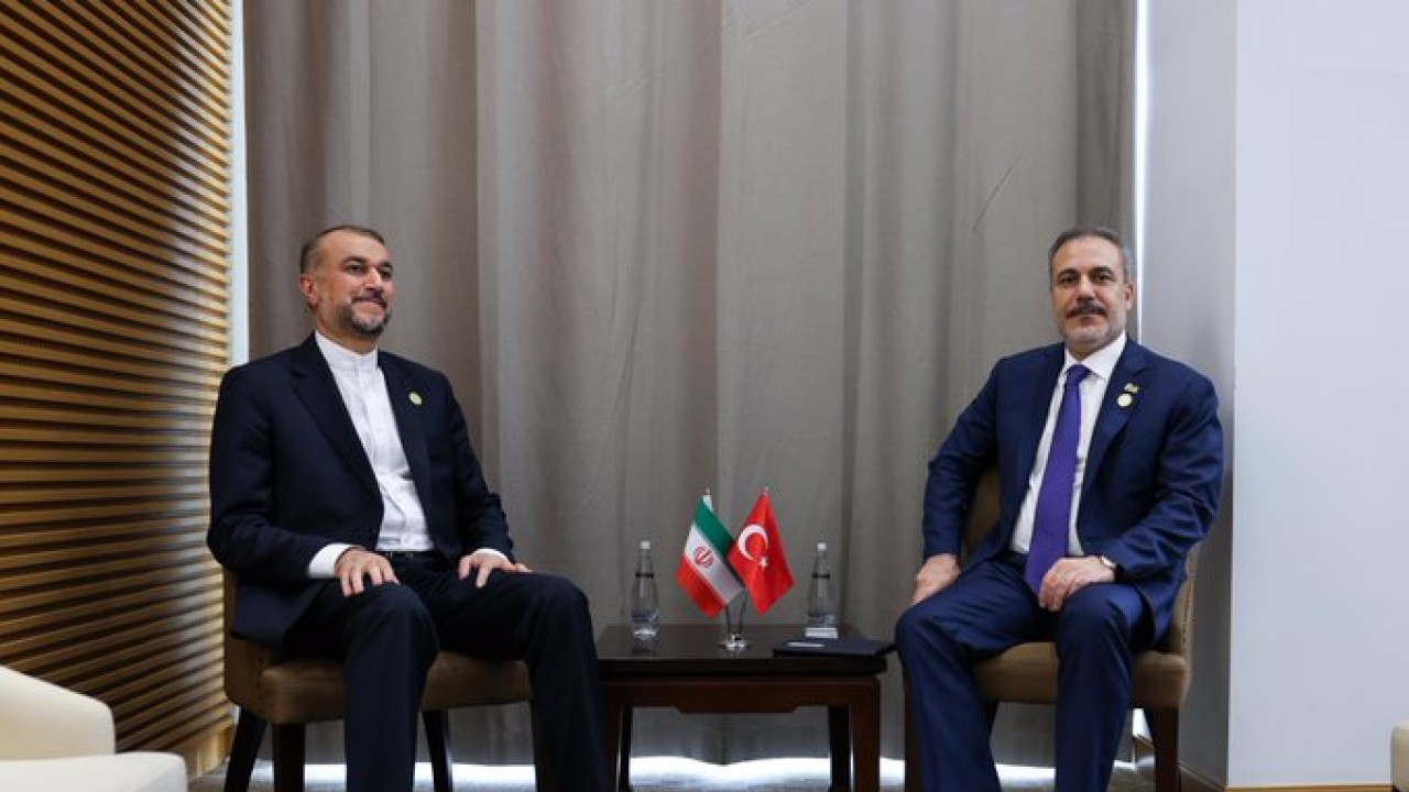 Bakan Fidan, Gambiya'da temaslarına devam ediyor