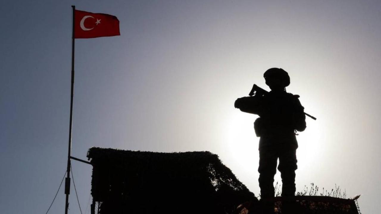 Türkiye’ye girmeye çalışan terörist Suriye sınırında yakalandı