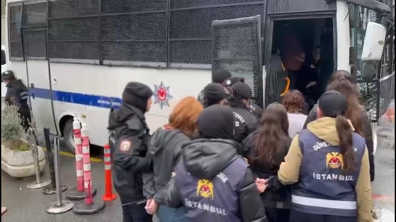 1 Mayıs’ta çıkan olaylarda gözaltına alınarak adliyeye sevk edilen 38 şüpheli tutuklandı