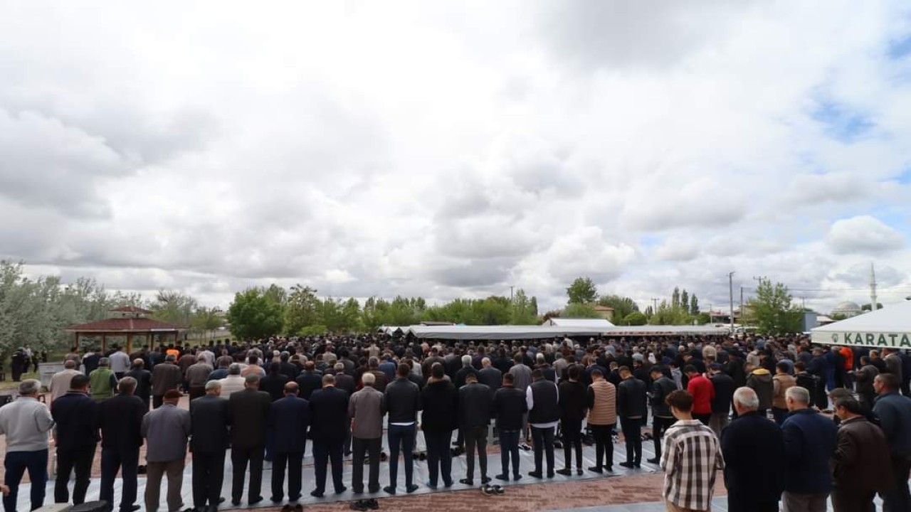 Karatay'da yağmur ve şükür duası yapıldı