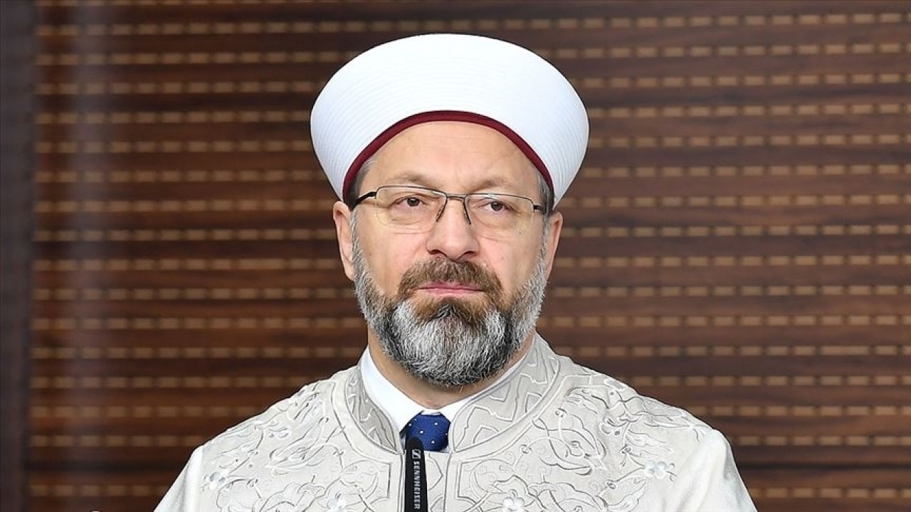 Diyanet İşleri Başkanı Ali Erbaş: Cevabım, çarpıtılıp art niyetli bir yaklaşımla servis edilmiş