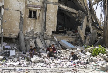 İsrail'in 212 gündür saldırılarını sürdürdüğü Gazze'de can kaybı 34 bin 683'e çıktı