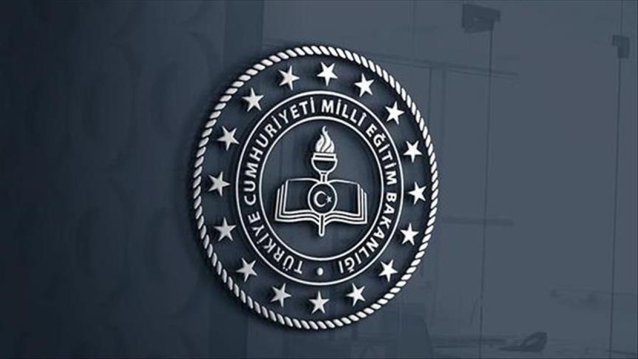 Okulların tatil olduğu iddiasına MEB'den yalanlama