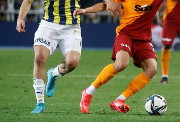Galatasaray-Fenerbahçe maçı ne zaman, dev derbi saat kaçta ve hangi kanalda?