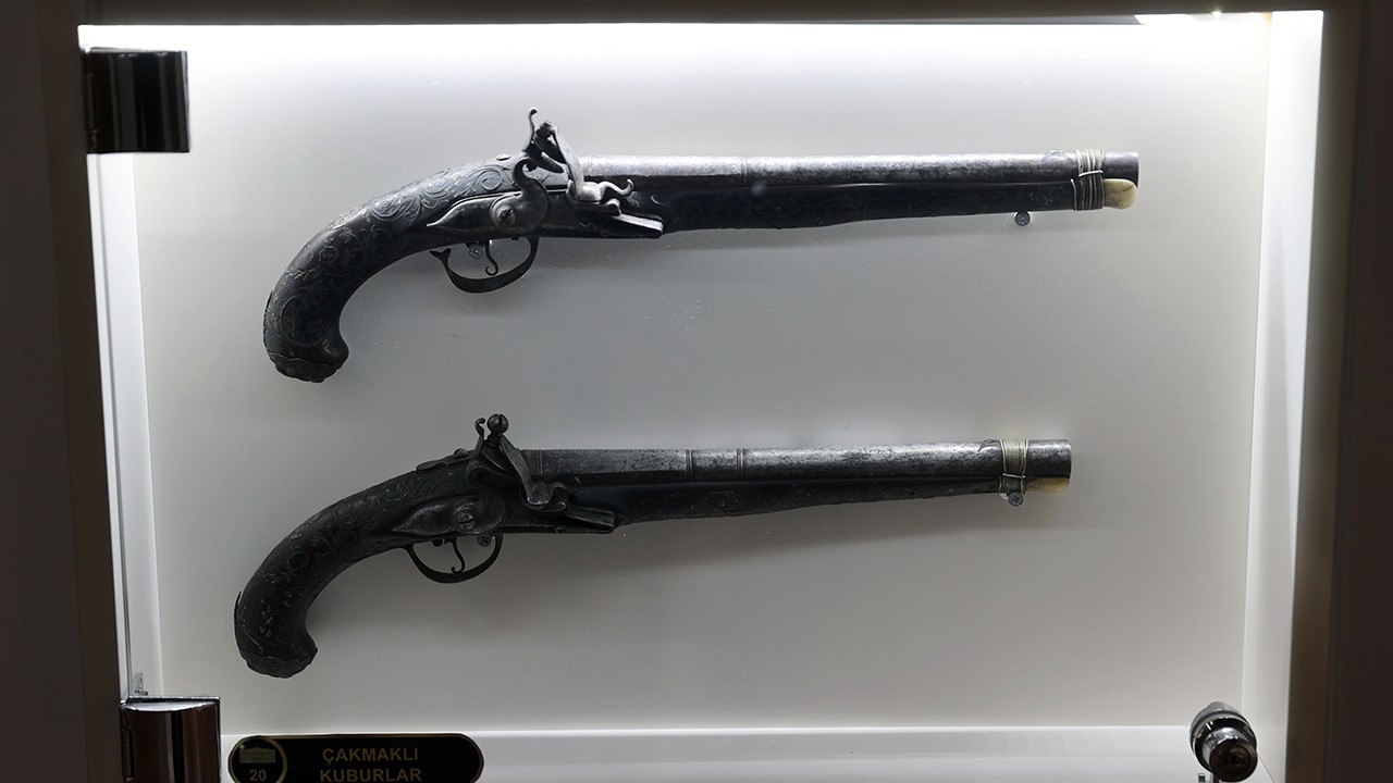 Osmanlı’dan Cumhuriyet’e asırlık silahlar Atatürk Kongre Müzesi’nde sergileniyor