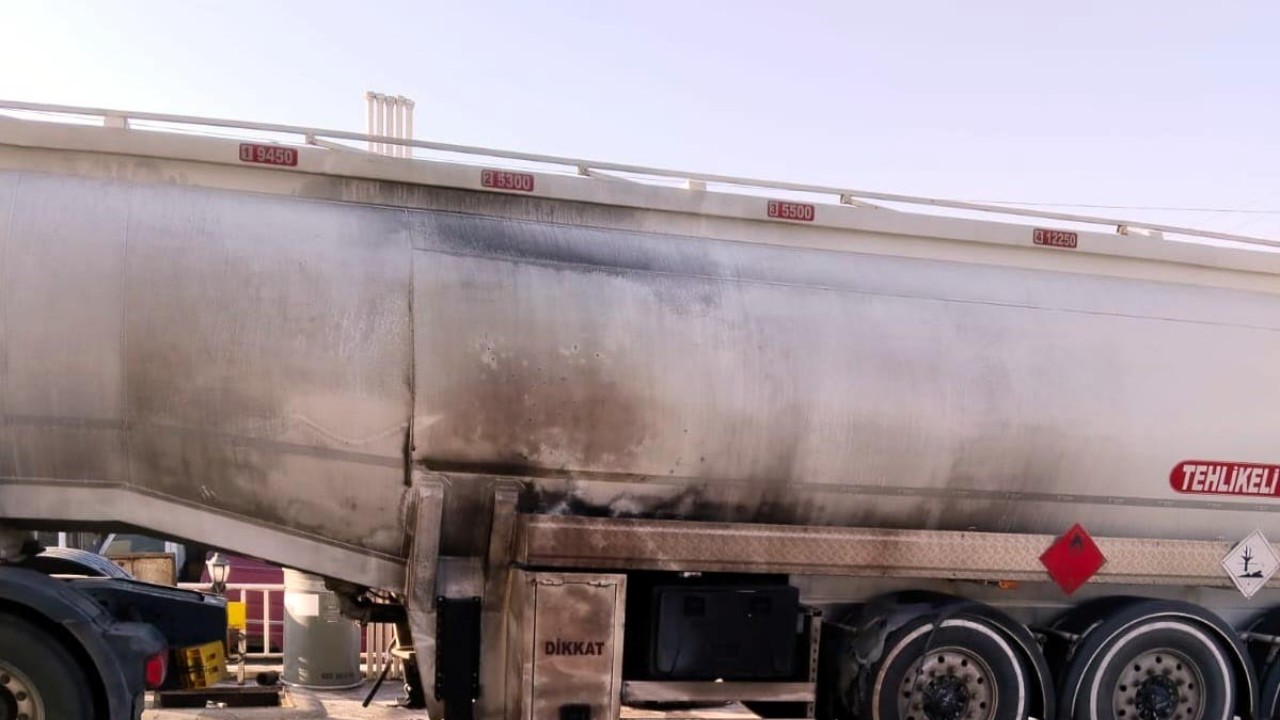 Akaryakıt tankerinden yakıt boşaltımı sırasında yangın çıktı: 1 ölü
