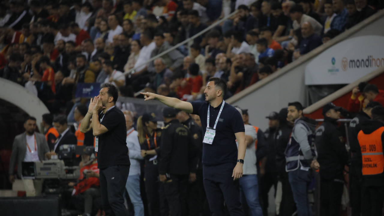 Konyaspor Teknik Direktörü Ali Çamdalı: Ne kadar teşekkür etsek az