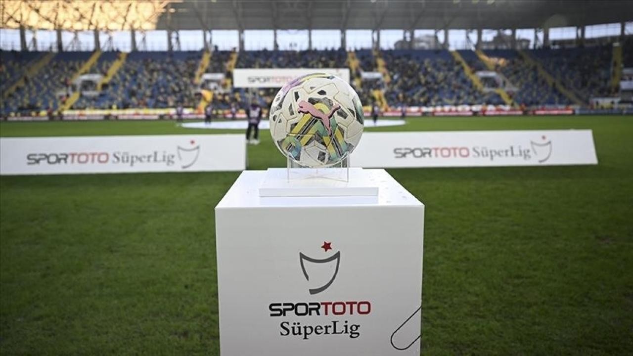 Süper Lig'e yükselecek üçüncü takım yarın Adana'da belli olacak
