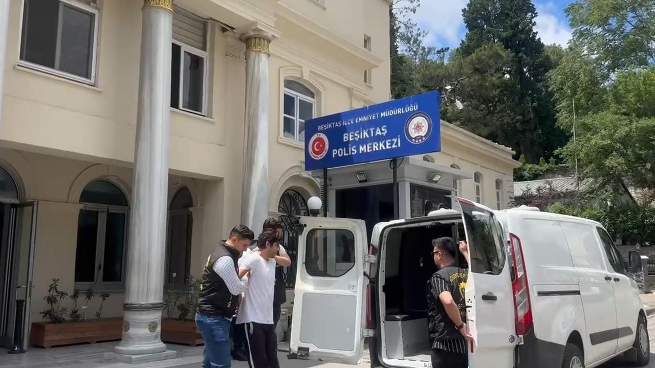 15 Temmuz Şehitler Köprüsü'nde araçla eylem yapan şüpheli adliyeye sevk edildi