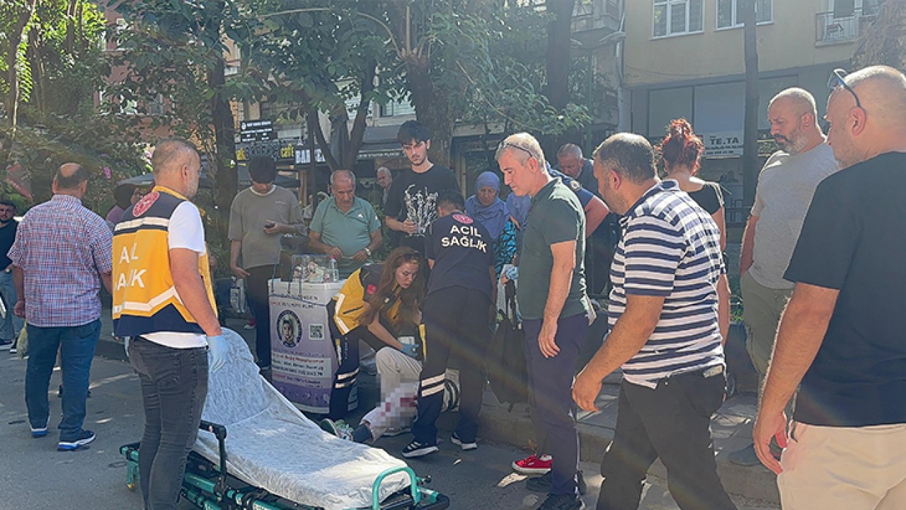 Yarım saatte 4 kişiyi bacaklarından bıçaklayıp kayıplara karıştı