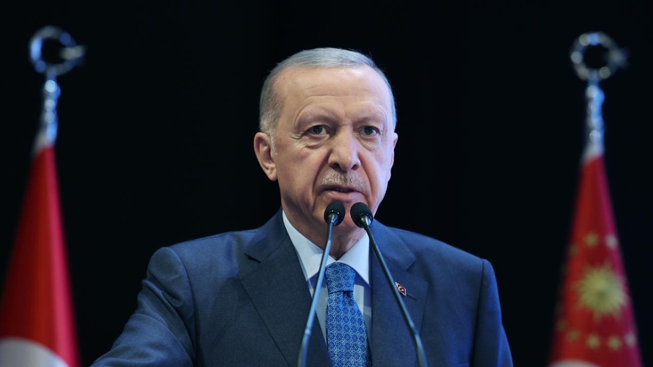 Cumhurbaşkanı Erdoğan, İzmir'deki yangından etkilenen vatandaşlarla telefonla görüştü