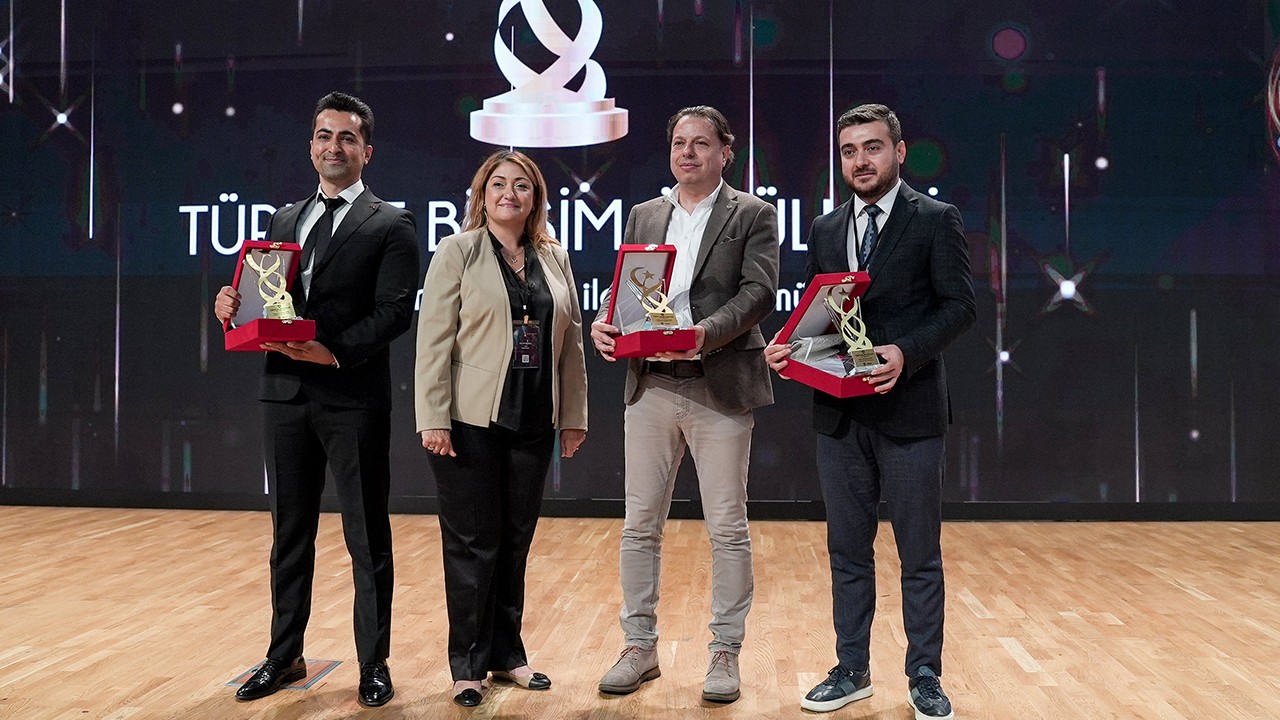 ''Yanıbaşımda Karatay'' Türkiye'nin en iyi projeleri arasında yer aldı