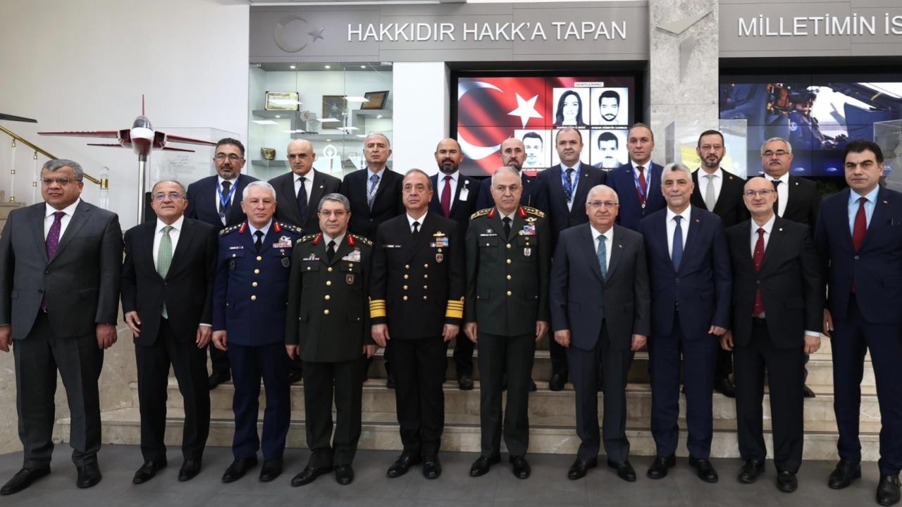 Bakan Güler ve Bakan Bolat terör saldırısı gerçekleştirilen TUSAŞ'ı ziyaret etti