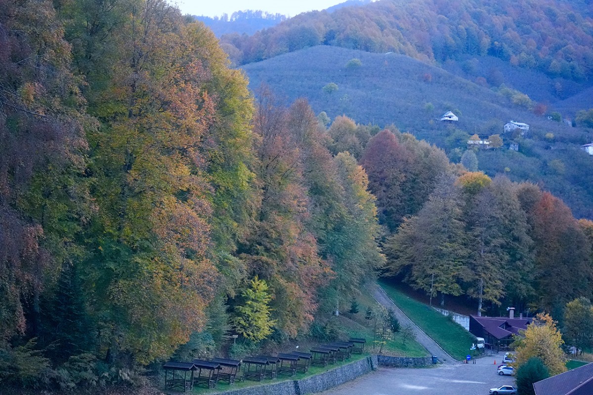 Güzeldere Şelalesi Tabiat Parkı’nda sonbahar