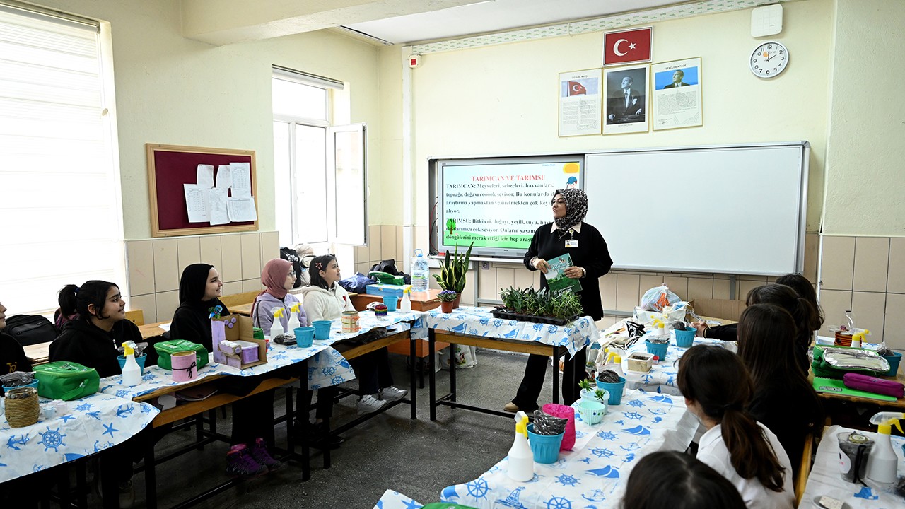 Tarım şehri Konya'nın çocukları çiftçiliği öğreniyor