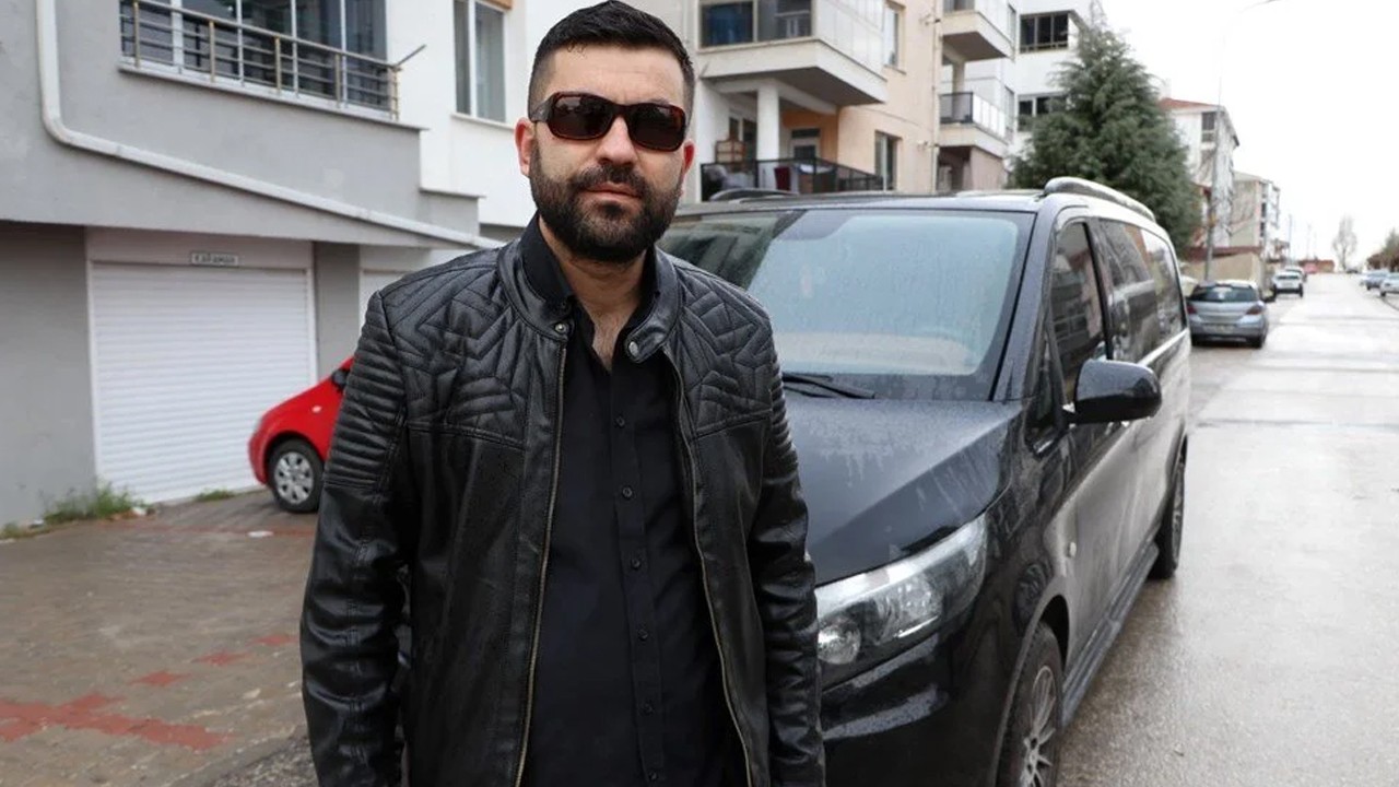 Gözlüklerinden kurtulmak isterken hayatı karardı