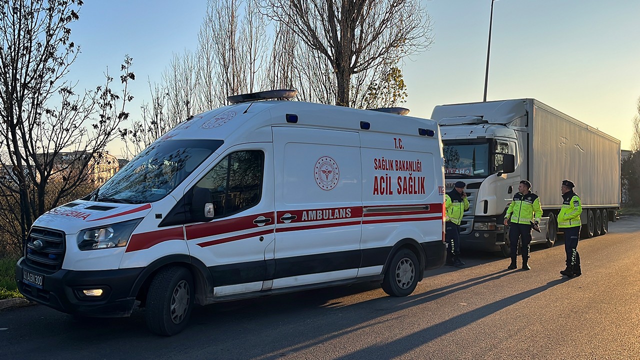 TIR'daki mazotu almak için şoförü gasp edip boynundan bıçakladılar