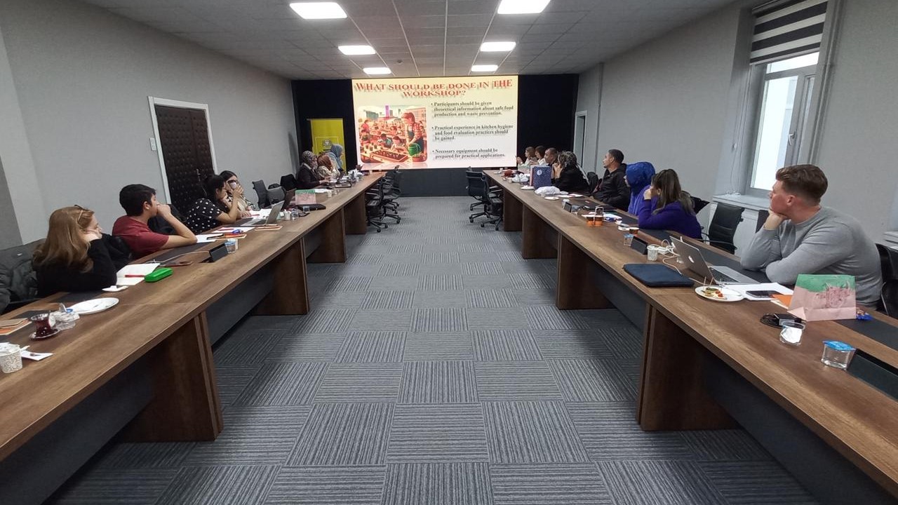 Küresel iklim değişikliği ve gıda israfının önlenmesine Konya Büyükşehir’den destek