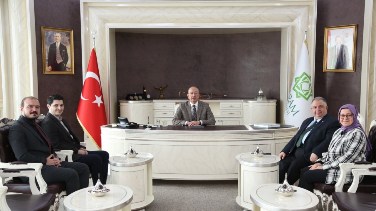 5. Bölge Konya Eczacı Odası Başkanı Koru'dan Hasan Angı ve Başkan Kavuş’a ziyaret