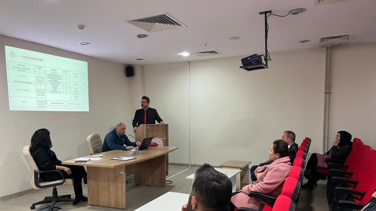 Bozkır’da "Aile Hekimlerimizle Hastane Buluşması" toplantısı