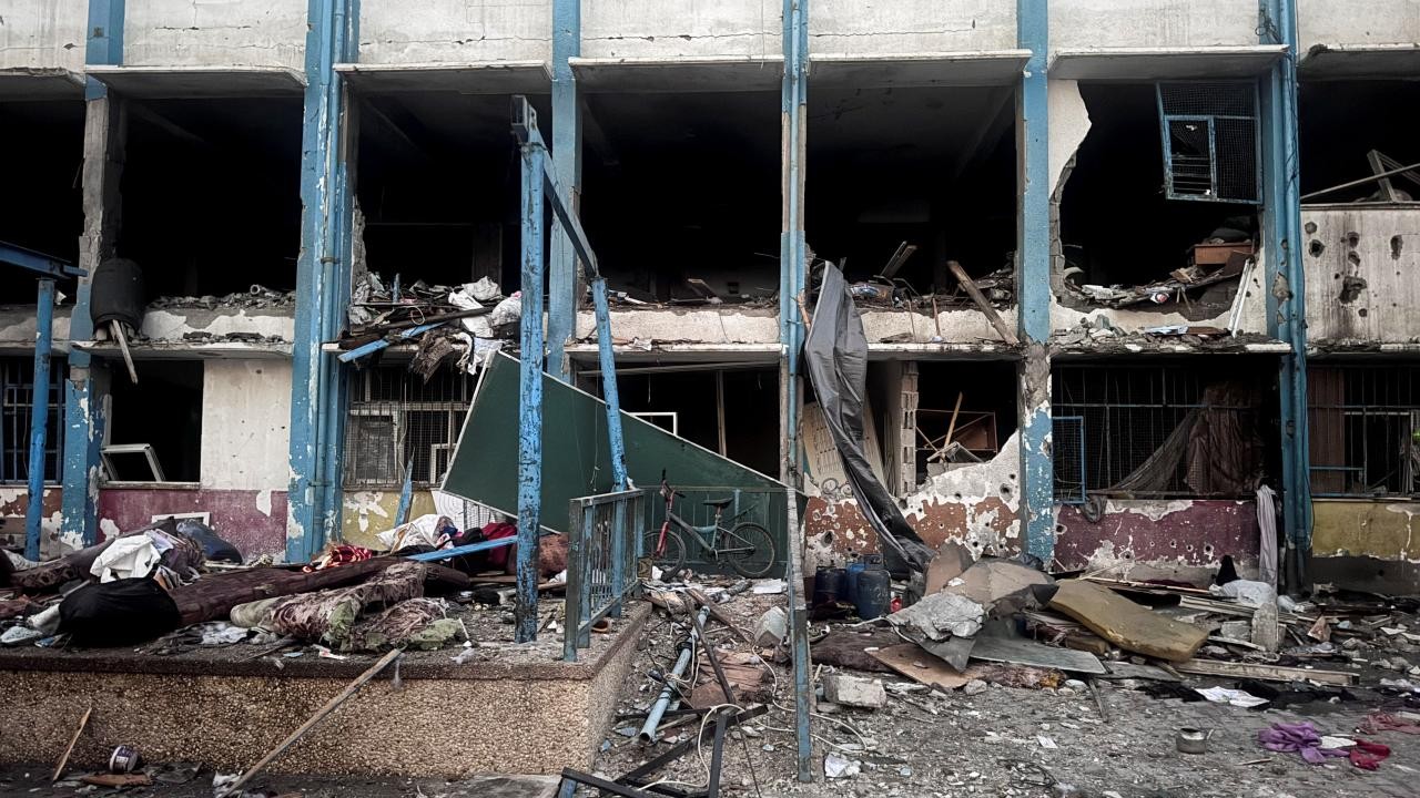 İşgalci İsrail, düzenlediği sistematik saldırılarla Gazze'deki eğitim sistemini yok etti