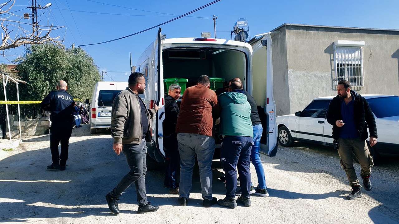 Cezaevinden 3 gün önce çıkan madde bağımlısı, babaanesi ve dedesini öldürdü