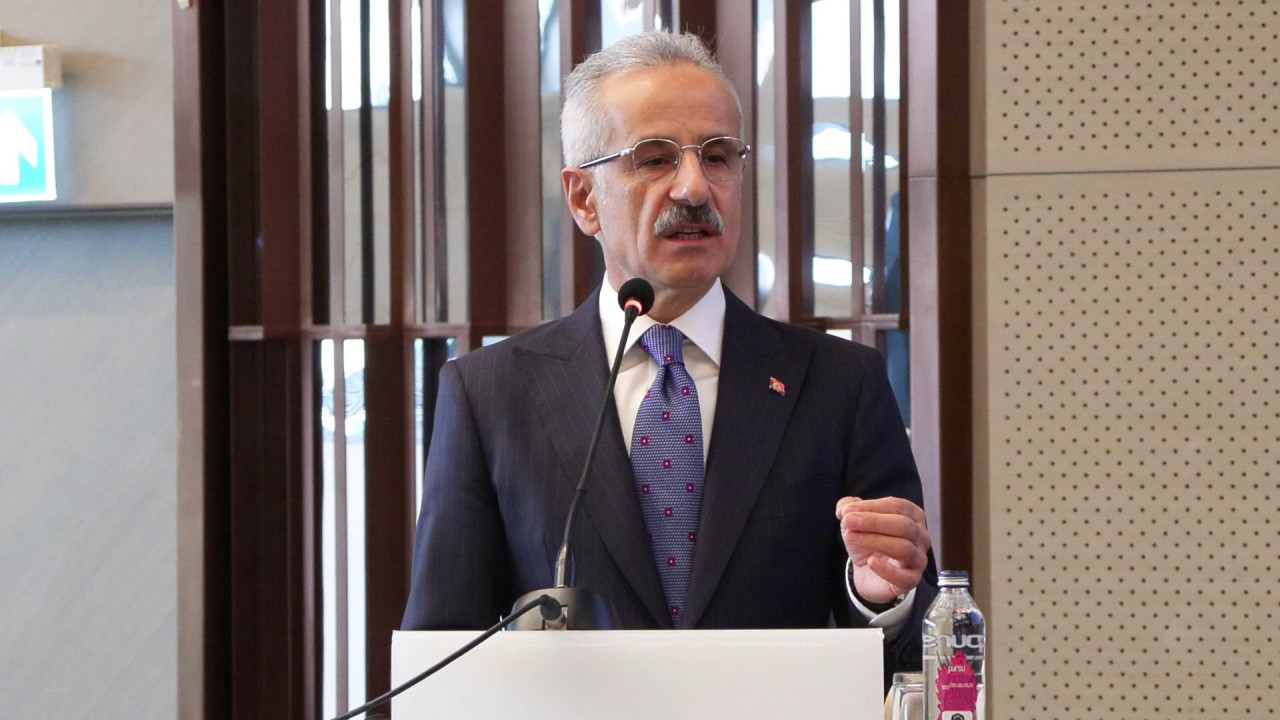 Bakan Uraloğlu: Kadınların taşımacılık ve lojistik alanlarında istihdamını artırmak için çalışıyoruz