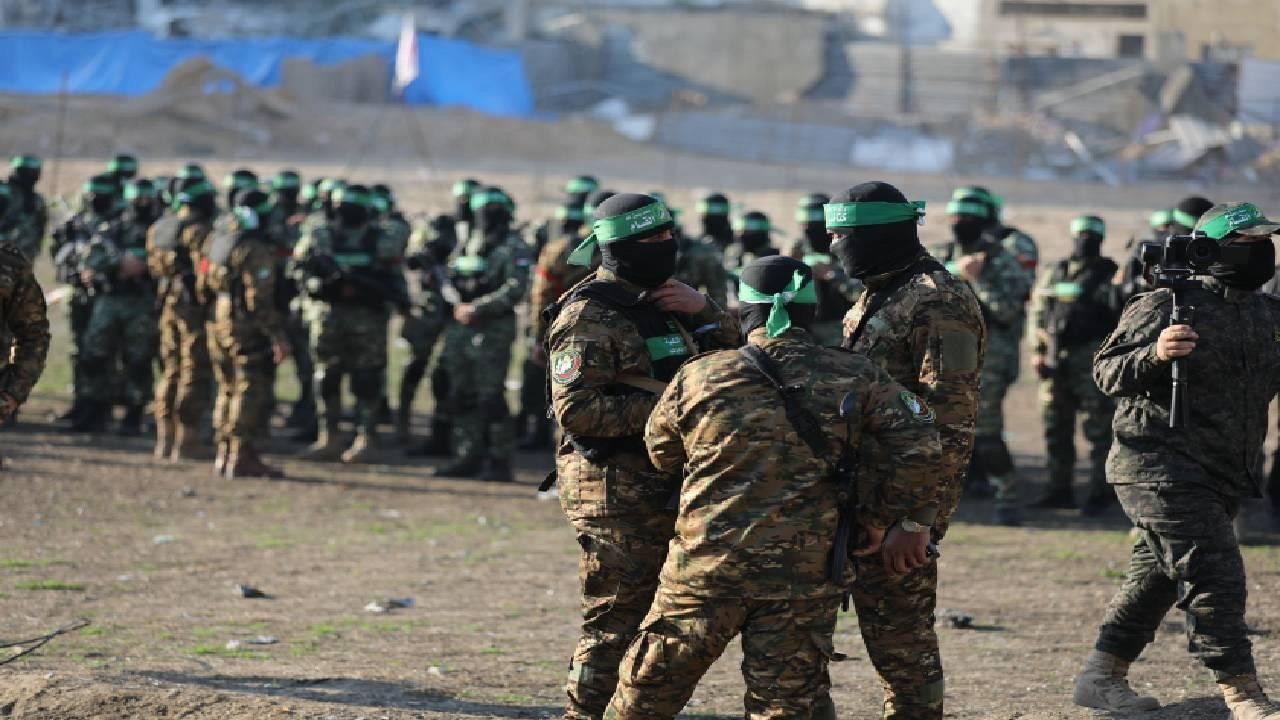 Gazze'de 4'üncü rehine takası yapılıyor