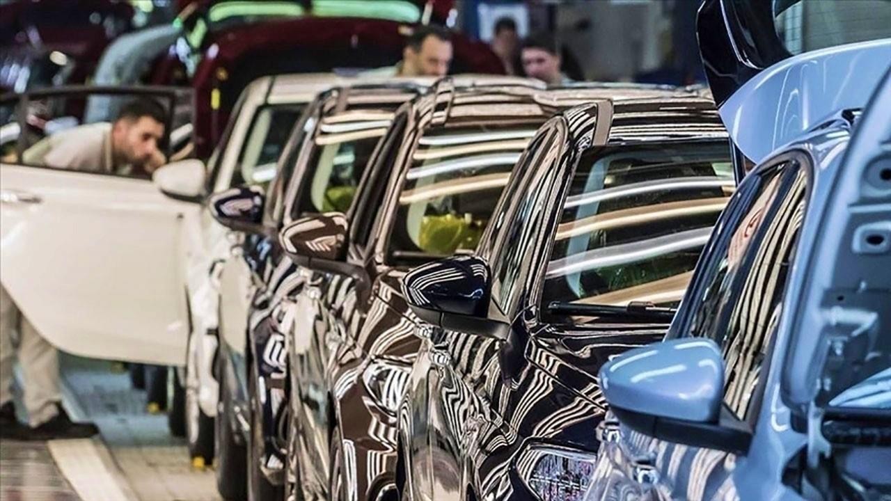 İhracatın lokomotifi otomotiv sektörü oldu