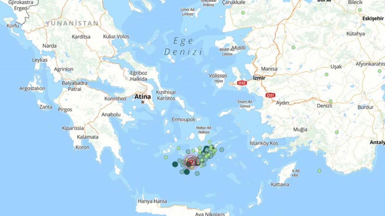 Ege Denizi'nde 15 saatte 89 deprem
