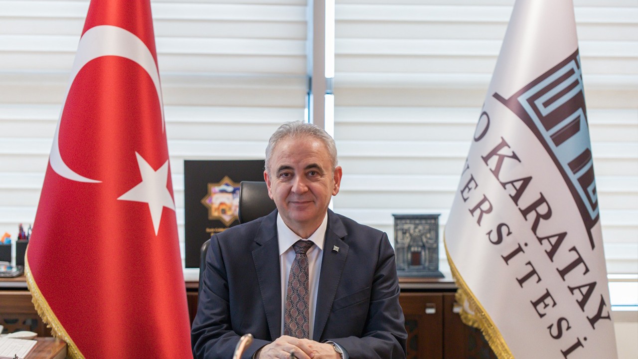 KTO Karatay Üniversitesi Rektörü Ortaç, AA'nın "Yılın Kareleri" oylamasına katıldı