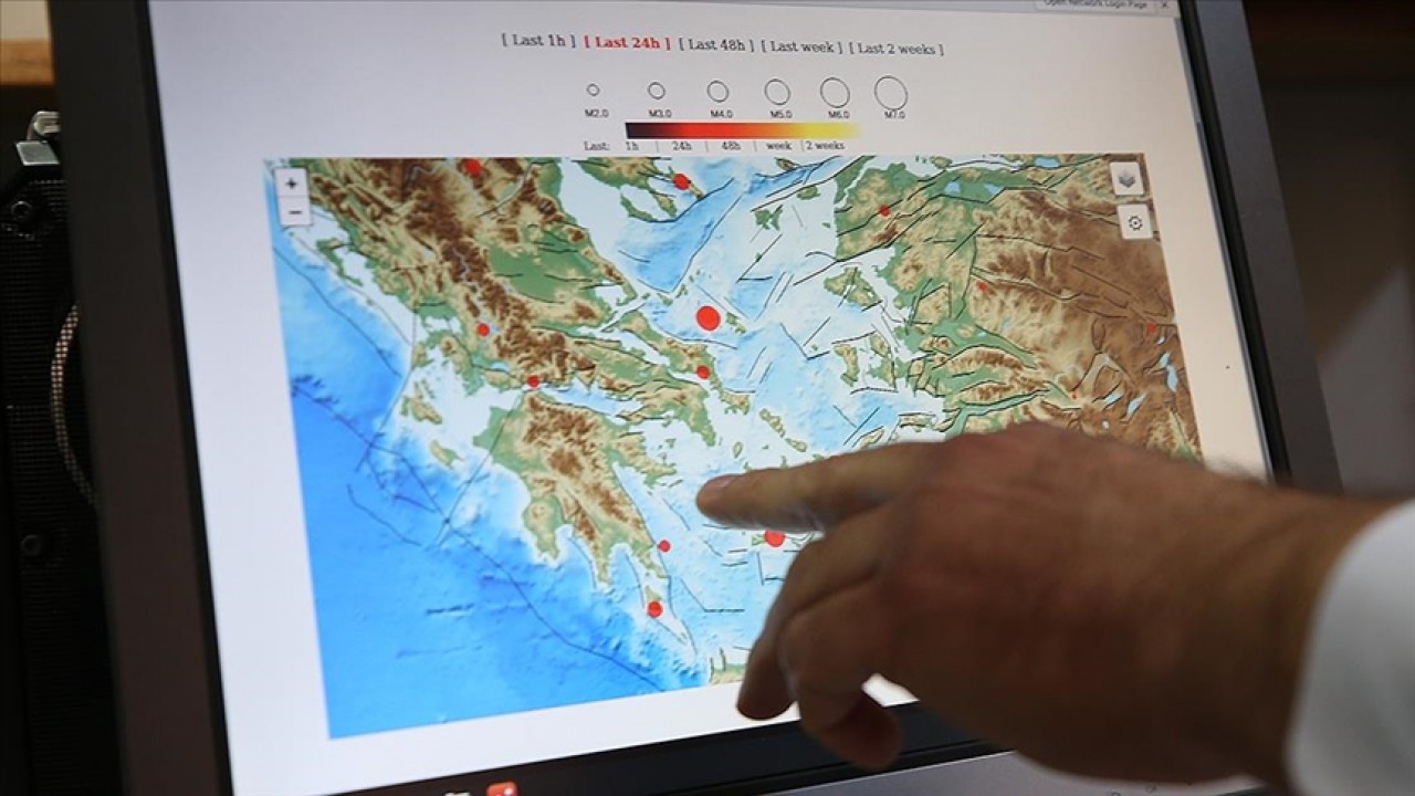Ege Denizi'nde son 24 saatte 313 deprem meydana geldi