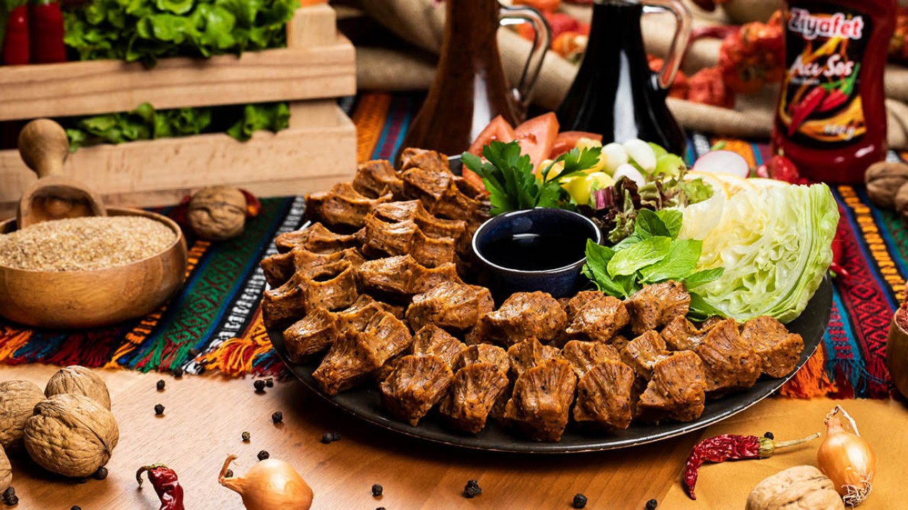 Türkiye’nin En Lezzetli Çiğköftesi Ziyafet Çiğköfte’de!