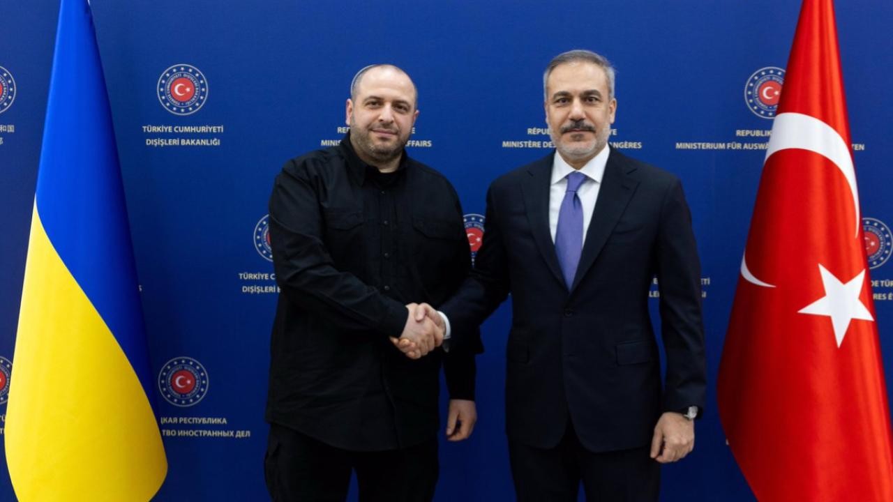 Dışişleri Bakanı Fidan, Rüstem Umerov ile görüştü