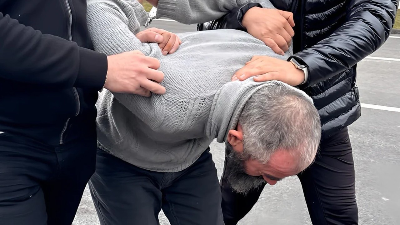 Cumhurbaşkanı Erdoğan'a hakaret eden şahıs Suriye'de yakalandı