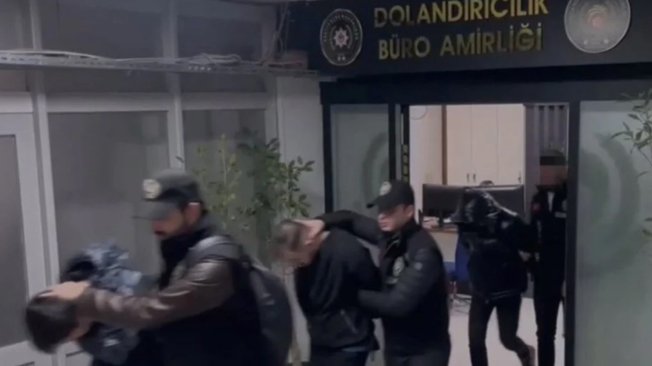 Sahte sevgili tuzağı: Kadın profili açıp 8 milyon TL'lik vurgun yaptılar!