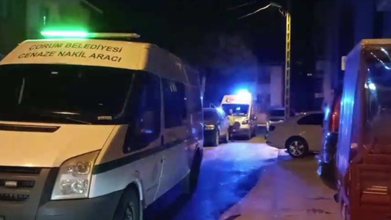 Evde ölü bulundu, misafirliğe gelen arkadaşı gözaltına alındı