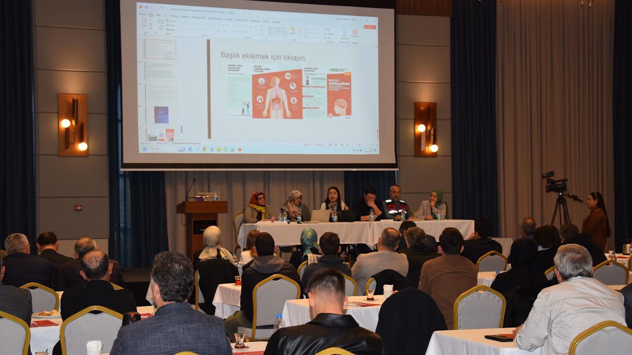 Konya'da madde bağımlılığıyla mücadeleyle ilgili çalıştay düzenlendi