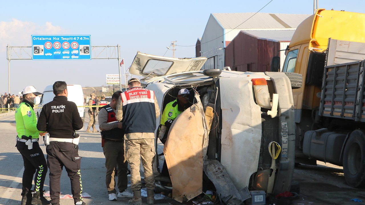 Katliam gibi kaza! Ölen 6 kişinin kimlikleri belli oldu