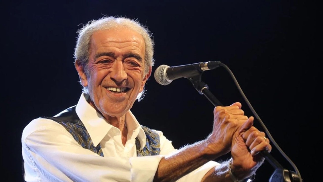 Usta sanatçı Edip Akbayram hayatını kaybetti