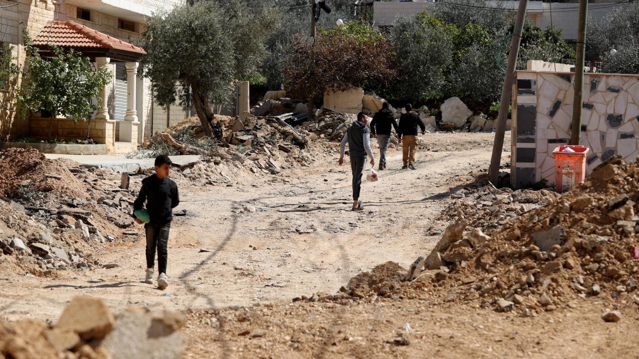 Azerbaycan Filistin'de 600 öğrenci kapasiteli okul inşa edecek