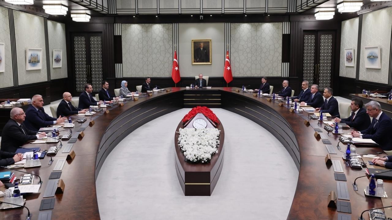 Kabine bugün toplanacak