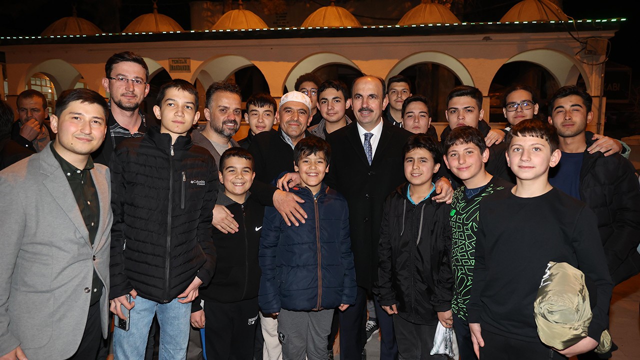 Başkan Altay Karapınar ve Ereğli’de esnafla ve vatandaşlarla buluştu